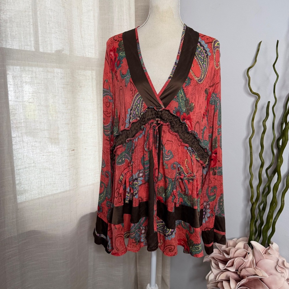 Johnny Was Tunic Top Paisley Rose Floral Ruffle Babydoll V Neck 100% Rayon LARGE